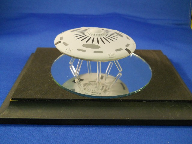 EVE_Flying_Saucer_281_86429_1_28640x48029.jpg