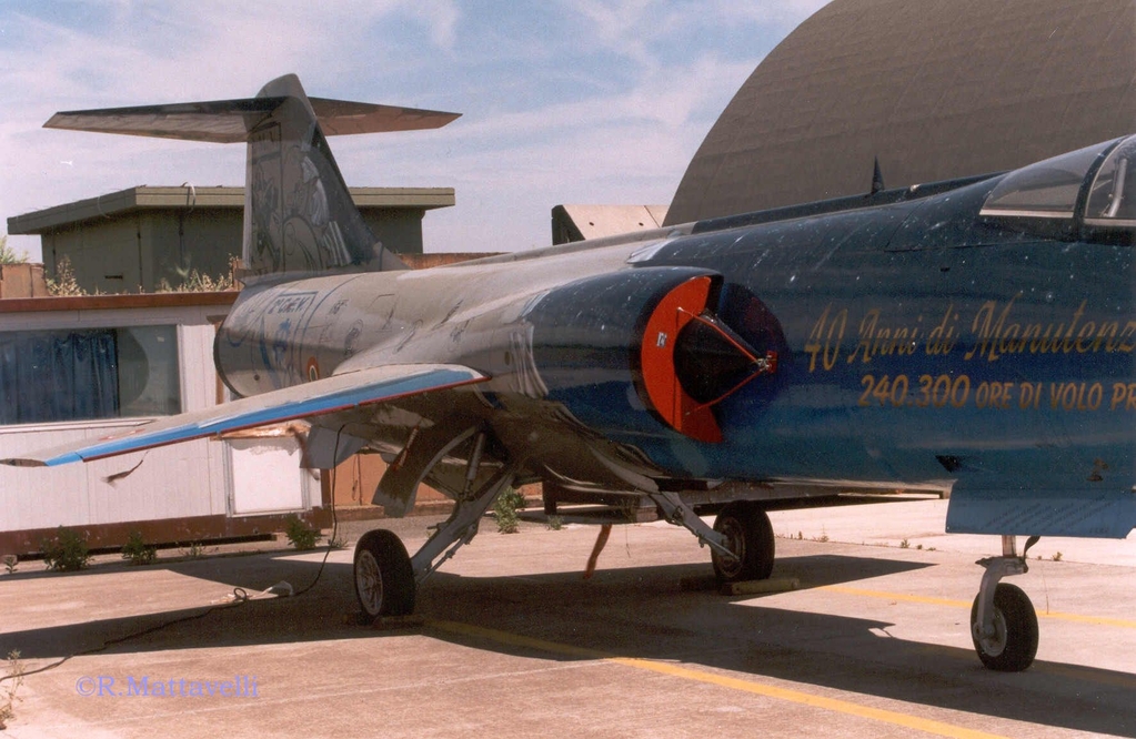 F-104S_4RMV_003.jpg