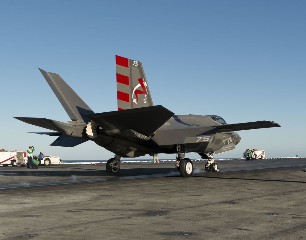 f-35c15kko1k.jpg