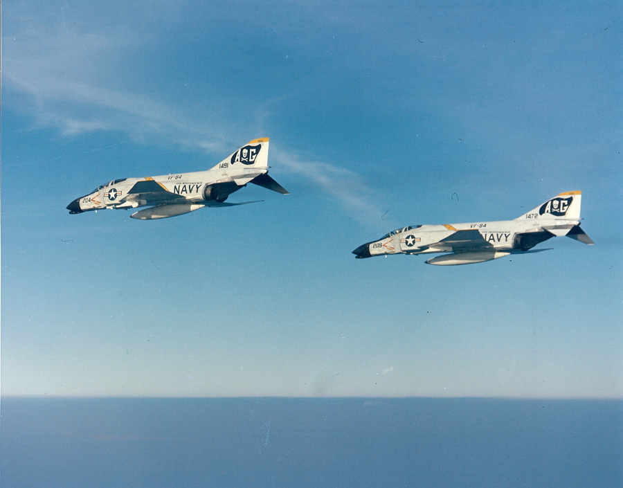 F-4Bs_VF-84_CVA-62.jpg