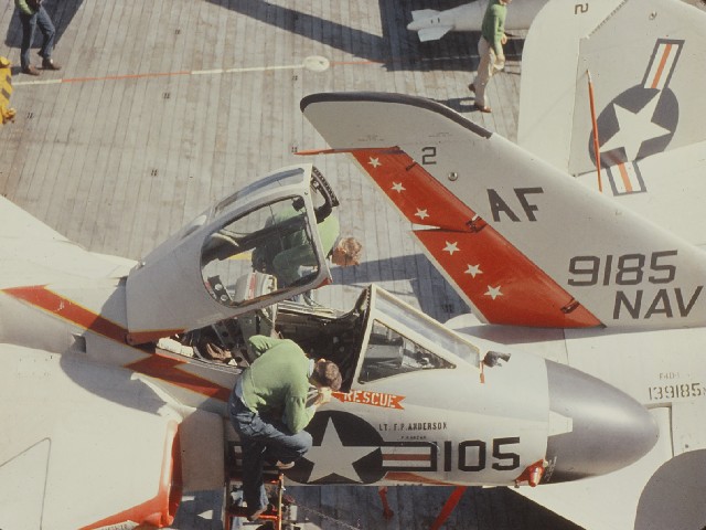 F4d_Skyray_close_cockpit.jpg