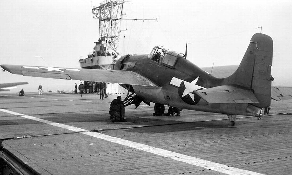 F4f-carrier1.jpg