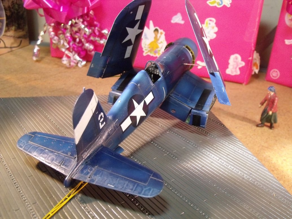 F4U34.jpg