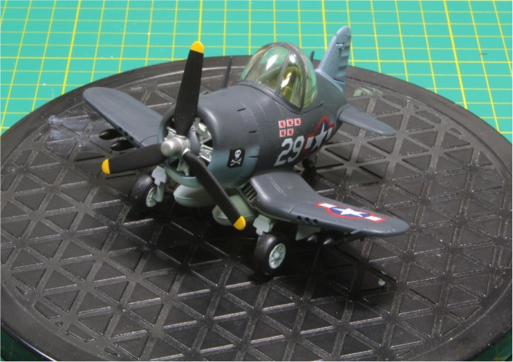 F4U_1.jpg