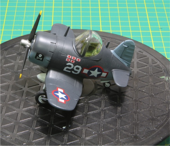 F4U_2.jpg