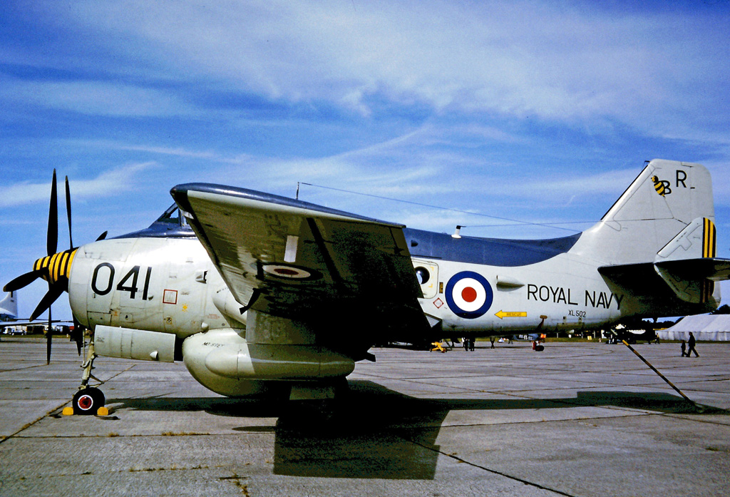 Fairey_Gannet_AEW_3_XL502_R_041GC_07_07_73_edited-3~0.jpg