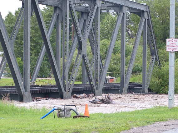 Floodwatch_8am-6_June_20_2013_-_Sean.jpg