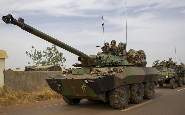 French-tanks-Mali_2473196b.jpg