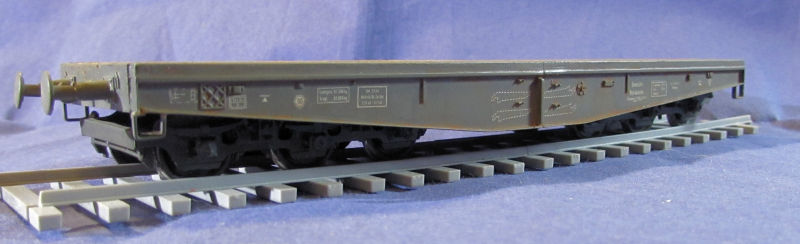 German Flatcar Type SSYMS 80 I.jpg