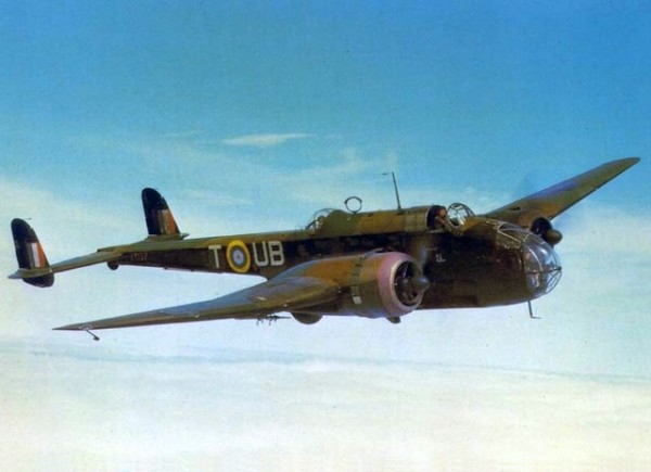 Handley_Page_Hampden_in_the_air-600x435.jpg