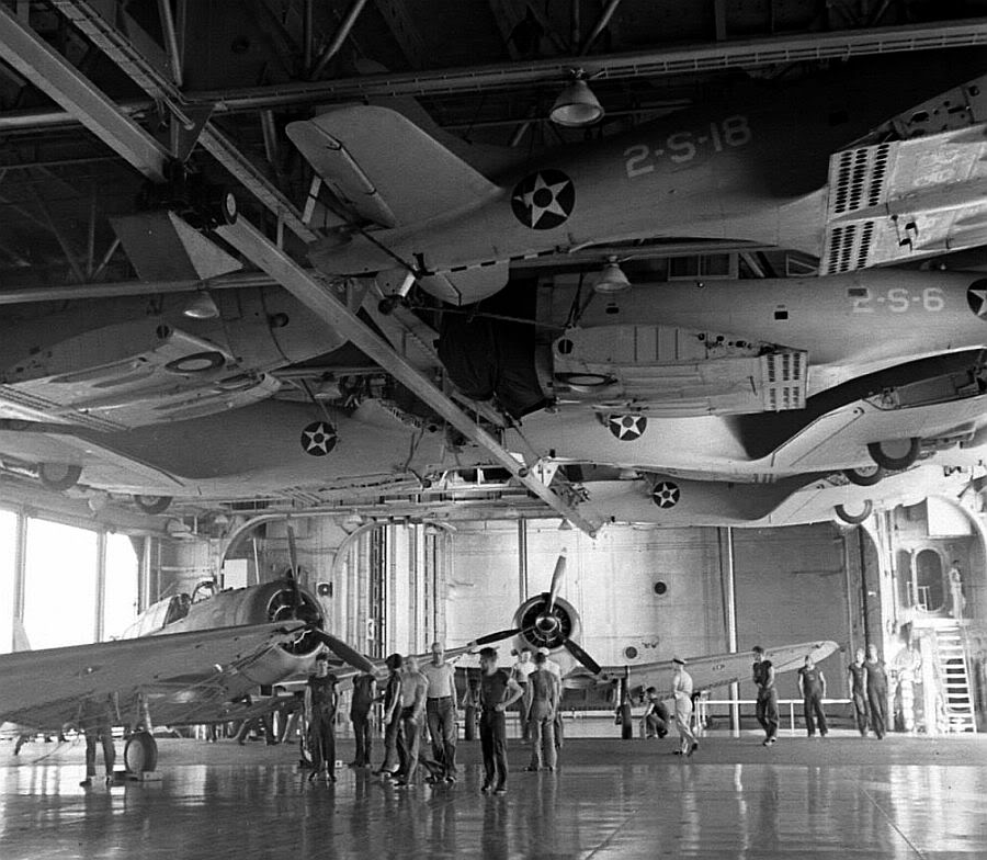 Hangardeck1941.jpg