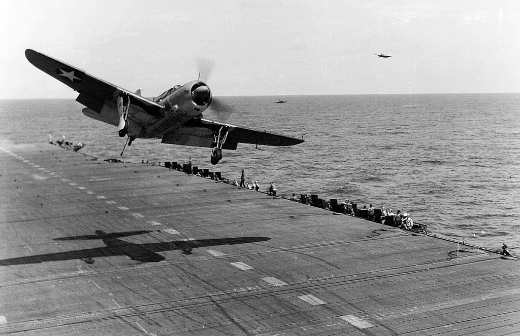 Helldiver-waveoff-USS-Bunker-Hill-Caribbean.jpg