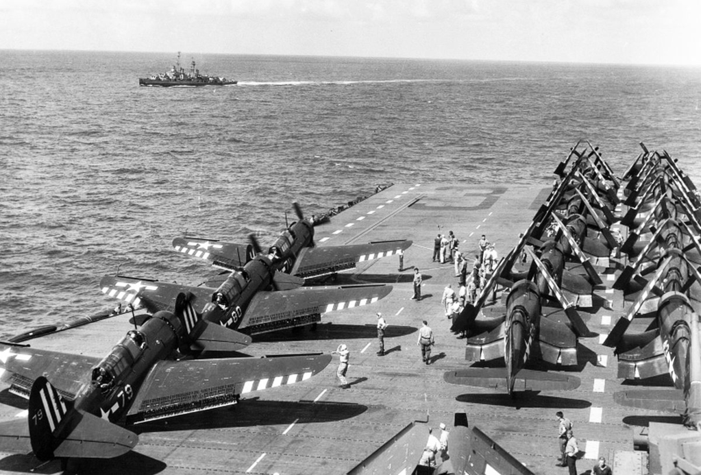 Helldivers-Corsairs-USS-Antietam.jpg