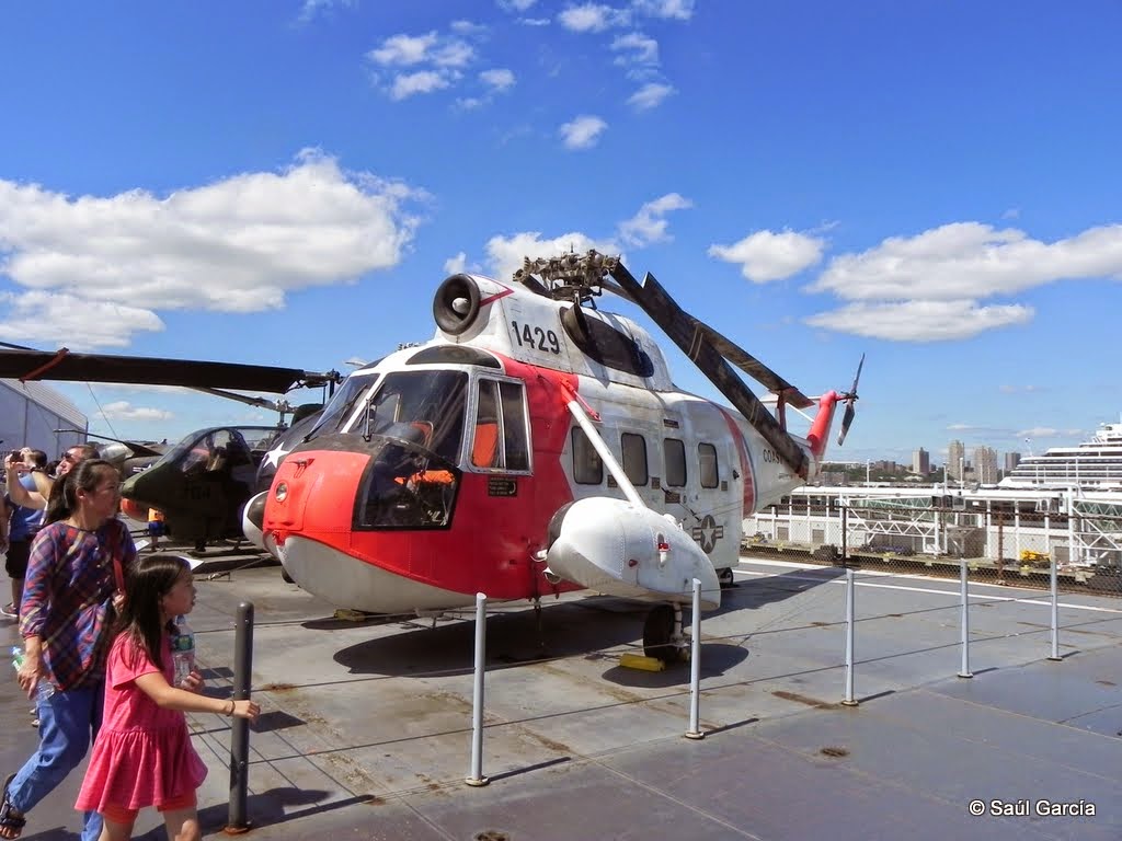 IntrepidMuseum250190.JPG