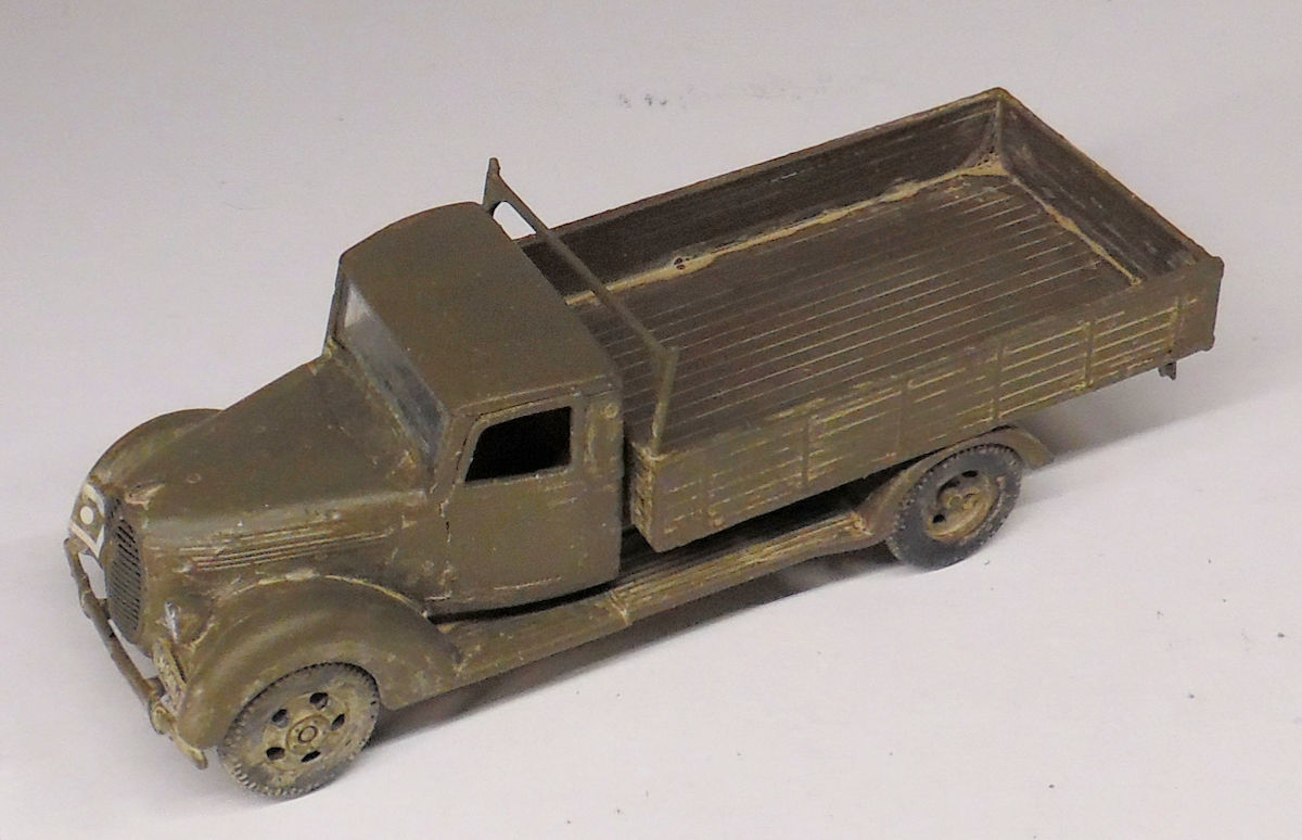 Japanese 917t Cargo Truck III.jpg