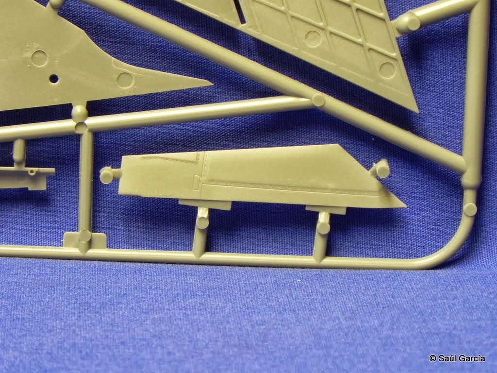 KHMiG25SpruexxDetail17.JPG