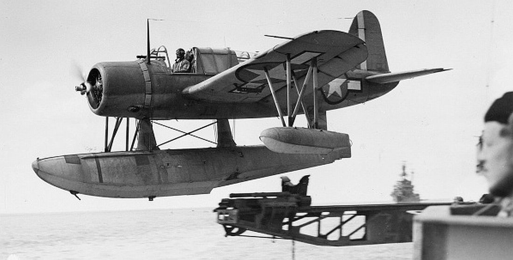 Kingfisher-catapults-USS-Detroit-Aleutians.jpg