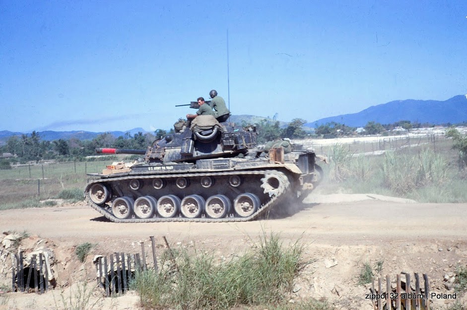 M-48_Patton_19.jpg