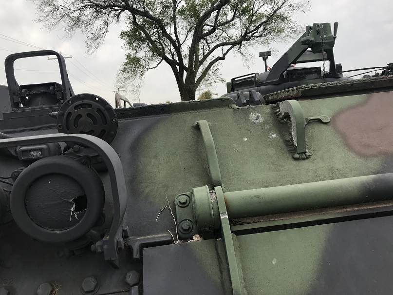 M113 (29).JPG