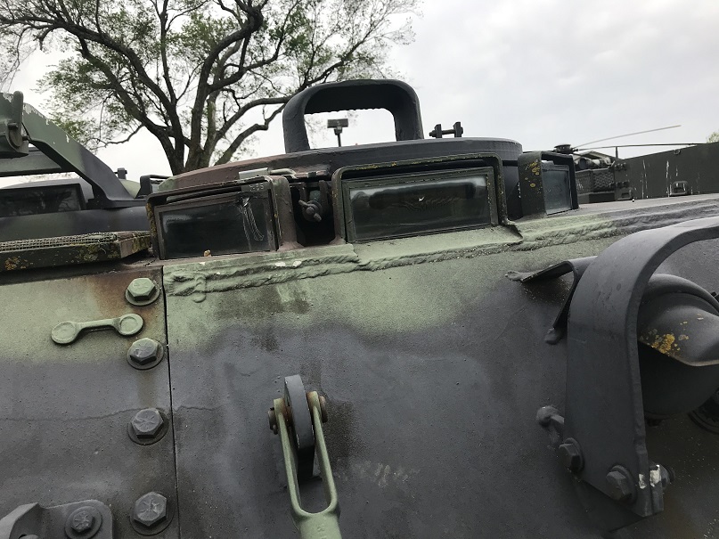 M113 (34).JPG