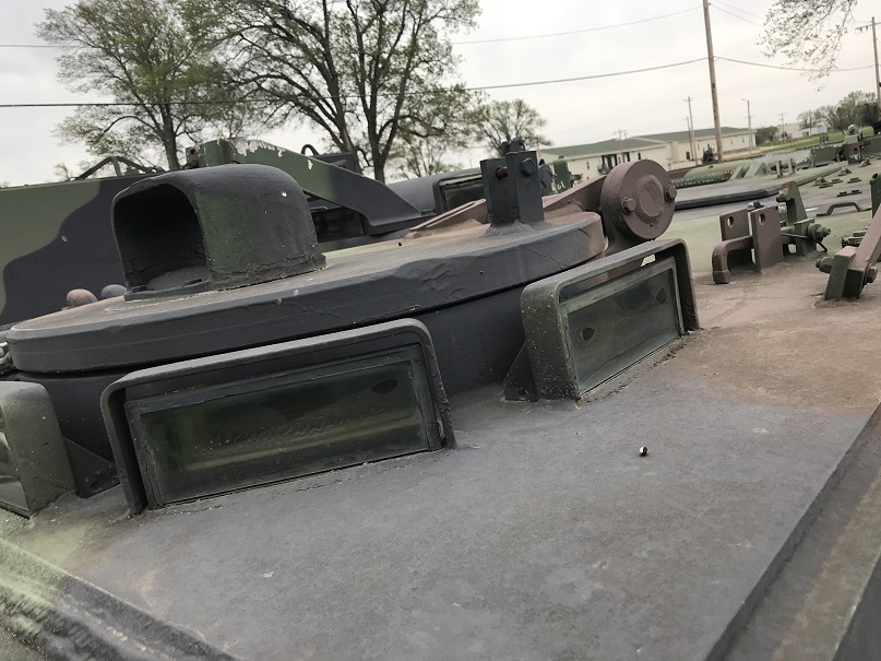 M113 (43).JPG