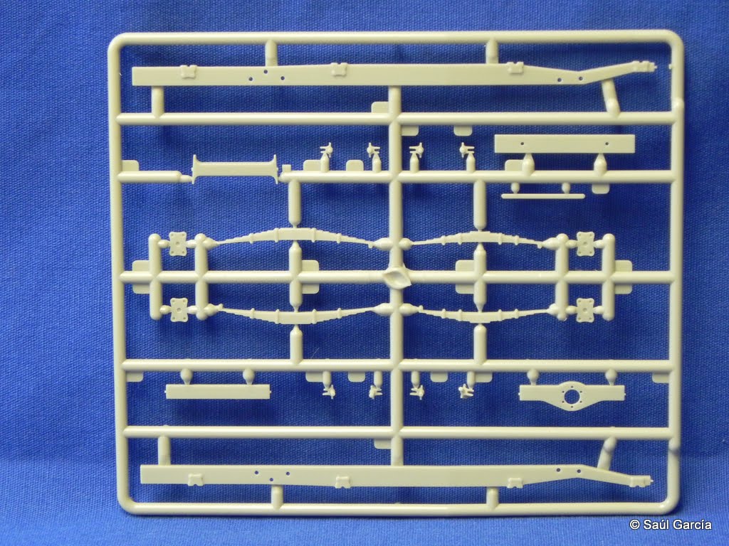 MM35100Sprue3Front.JPG