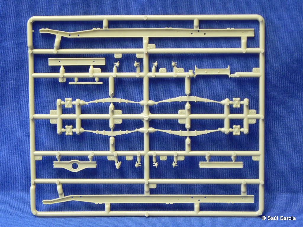 MM35100Sprue3Rear.JPG