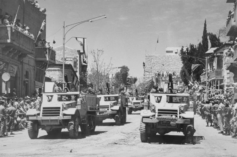 Mortar-on-halftrack-jerusalem-1961.jpg