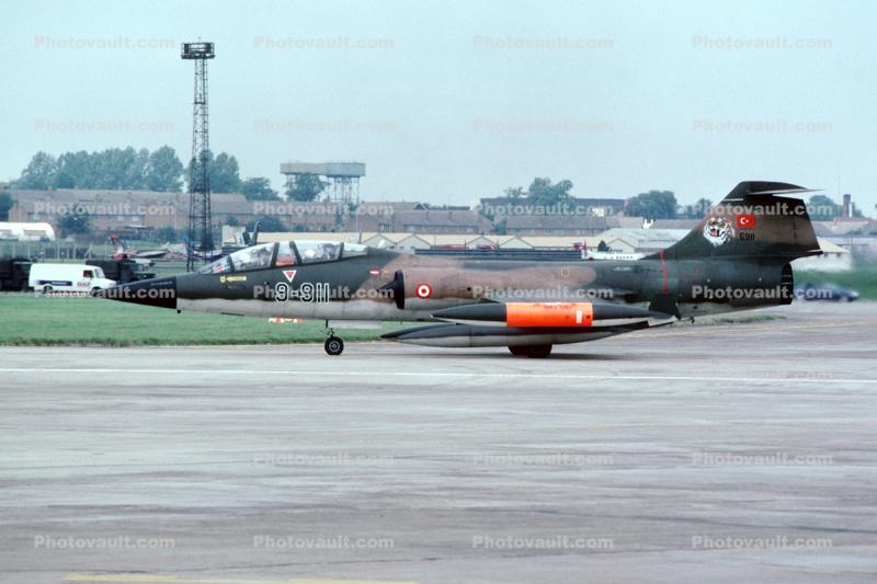 MYFV24P01_15.jpg