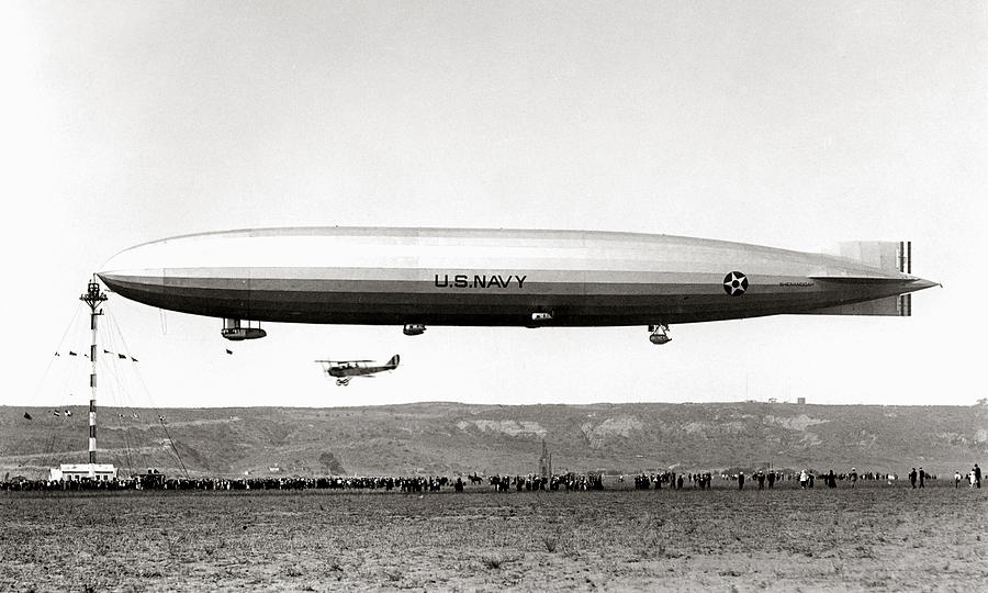 navy-airship-shenandoah-one-a-leon-miler.jpg