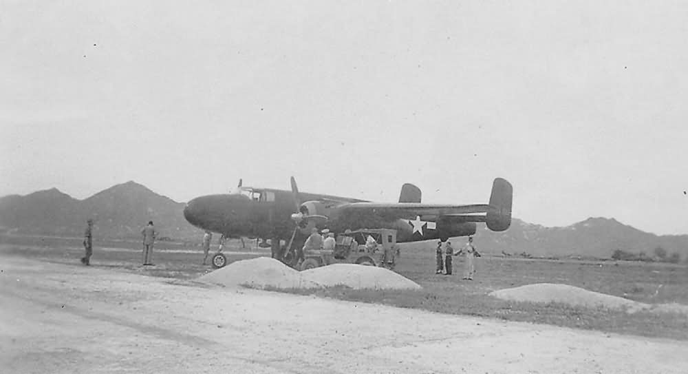 North_American_B-25_Mitchell_Parked_On_Pacific_Airfield.jpg