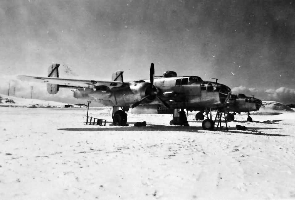 North_American_B-25J_Mitchell_Alaska.jpg