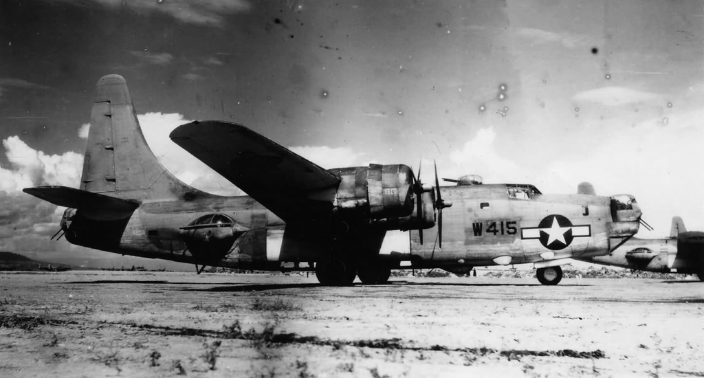 PB4Y-2_Privateer_W415.jpg