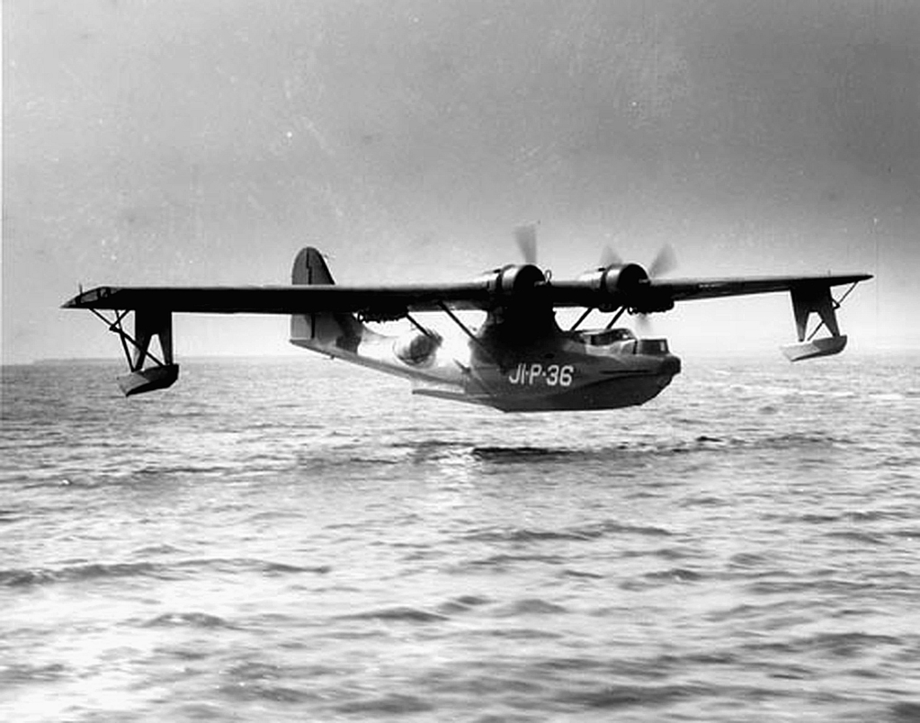 PBY_Catalina_landing.jpg