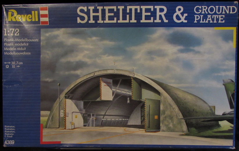 Revell_Aircraft_Shelter_and_Ground_Plate.jpg