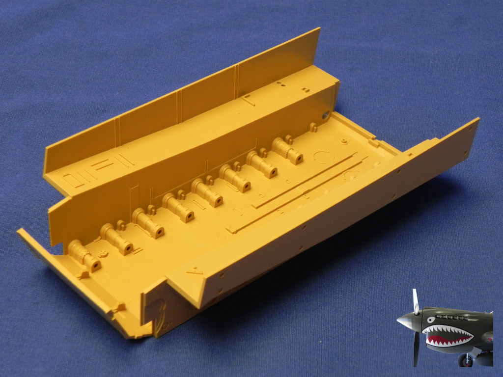 RFM5001Tiger1SprueTreeHull01.JPG