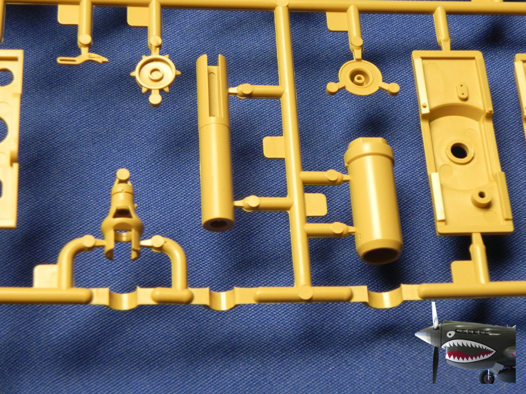 RFM5001Tiger1SprueTreezDetails05.JPG