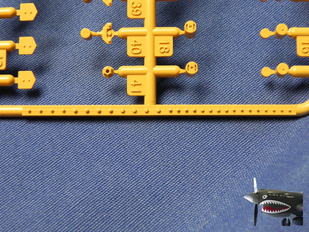 RFM5001Tiger1SprueTreezDetails13.JPG