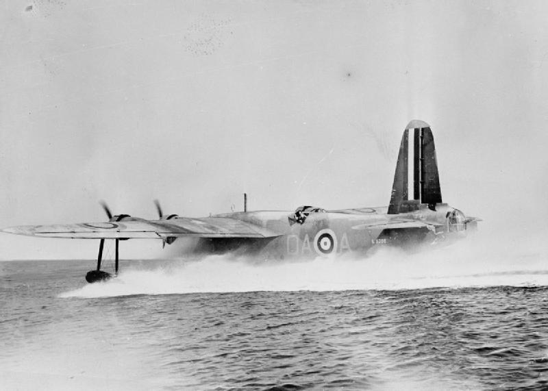 Royal_Air_Force-_1939-1945-_Coastal_Command_CH840.jpg