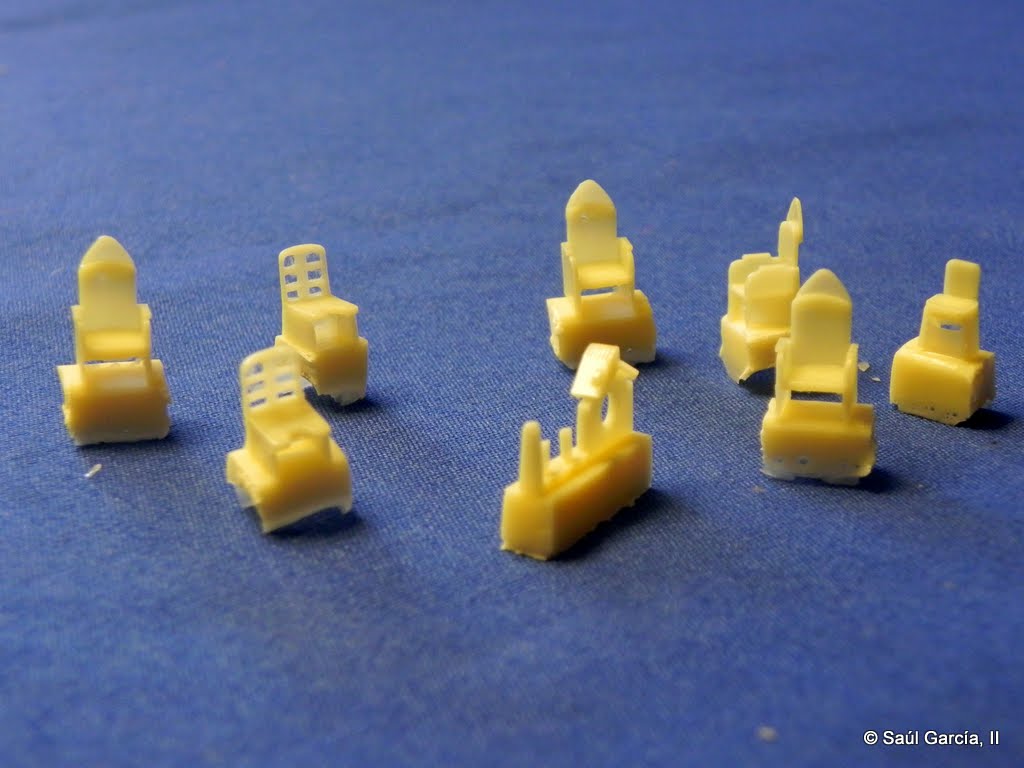 RS72CaudronC445Sprue08.JPG