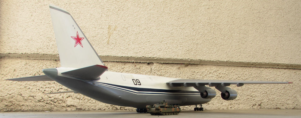 Russian An-124 Condor II.jpg