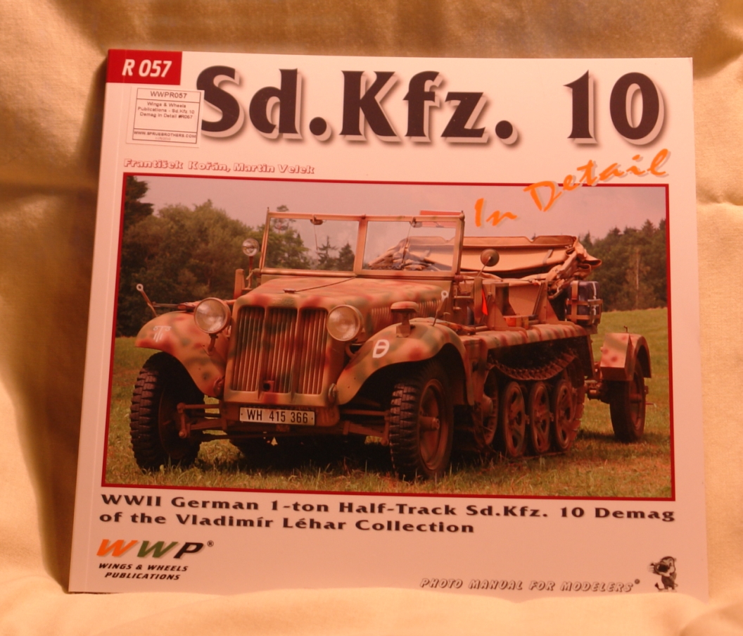 sdkfz10-52.jpg