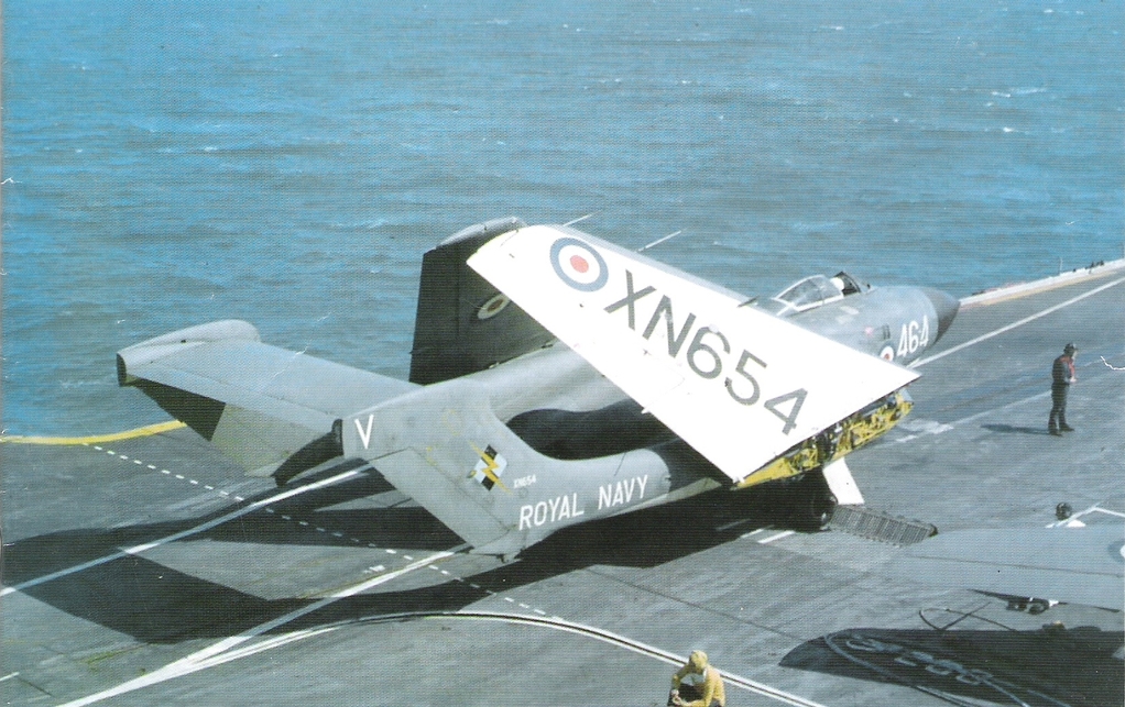 sea_vixen_mk1_hms_victorious.jpg