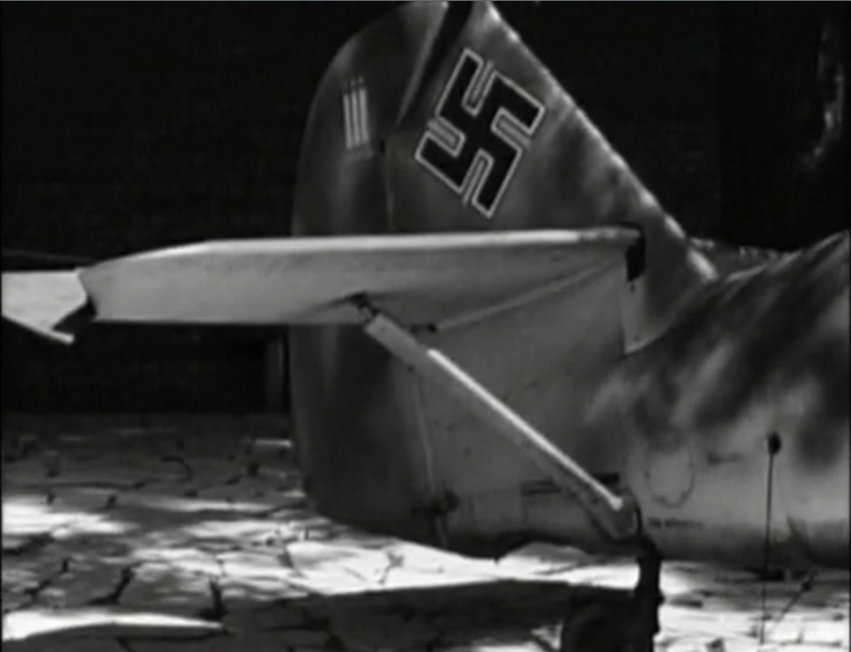 seltsames_hakenkreuz_luftwaffe.jpg