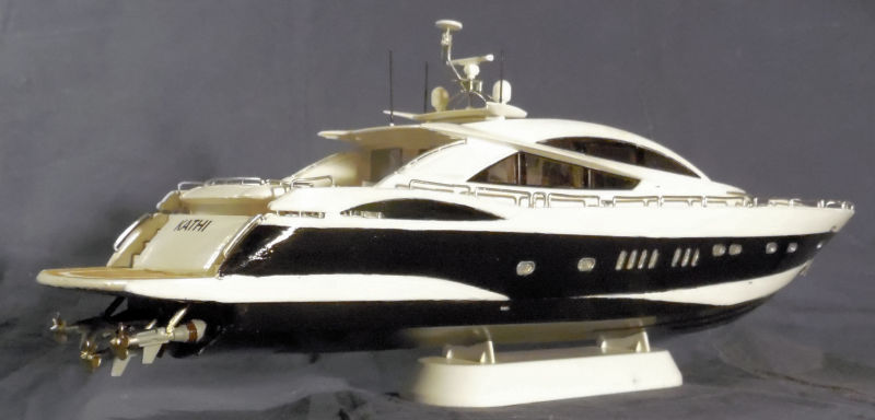 Sunseeker Predator 108 II.jpg