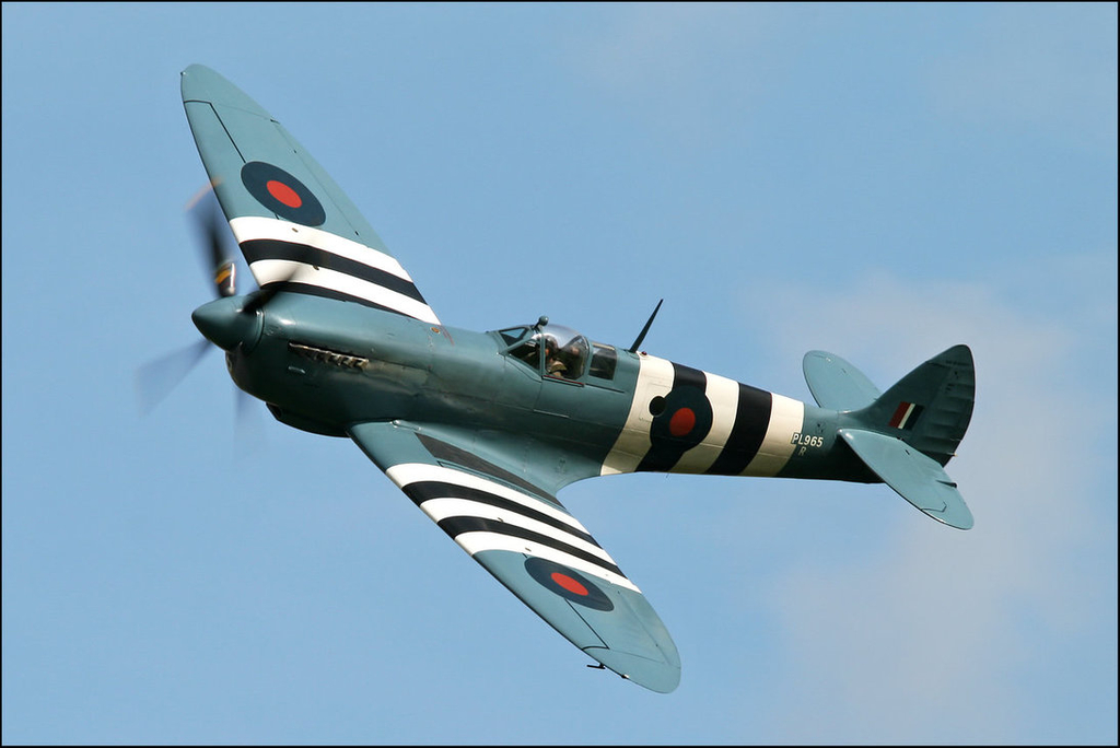 supermarine_spitfire_pr_xi__2__by_namelessfaithlessgod-d3bctgb.jpg