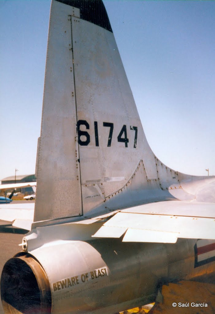 T-33TailRightFromRear.jpg