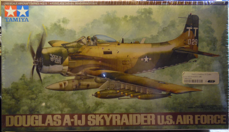 Tamiya Douglas A-1J Skyraider.jpg