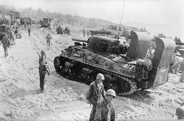 tanks_on_beach_tinian_lg.jpg