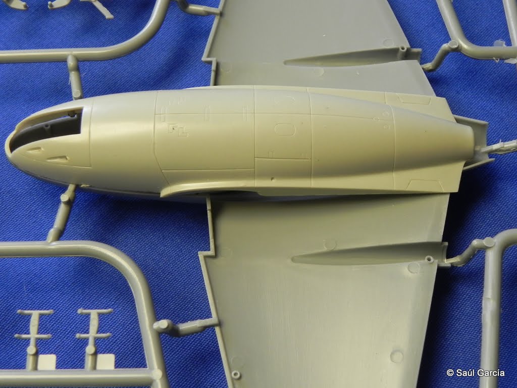 Trumpeter2875VampireFBMk9Spruexdetail16.JPG